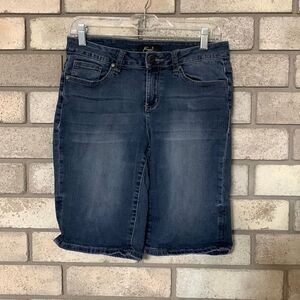3for$20 jeans shorts size 8